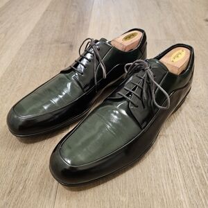 PRADA Elegant Black and Green Men's Dress Shoes 2E1264